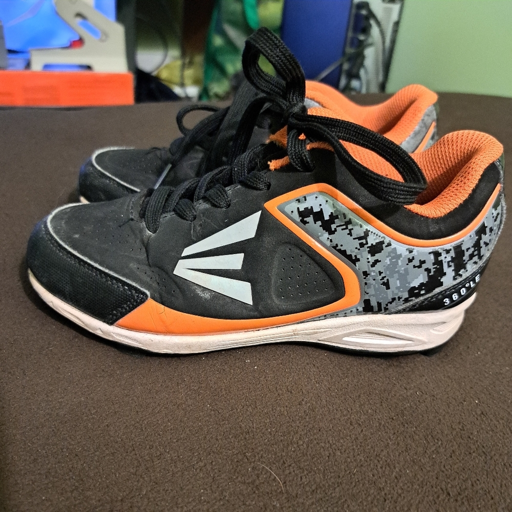Easton Shoes